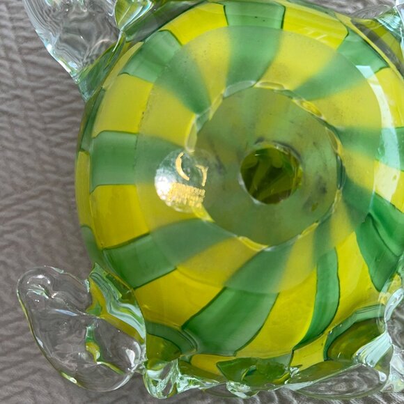 Gorgeous Designs Heavy Blown Glass Turtle Green Hollow Decorative Collectible - Picture 4 of 7